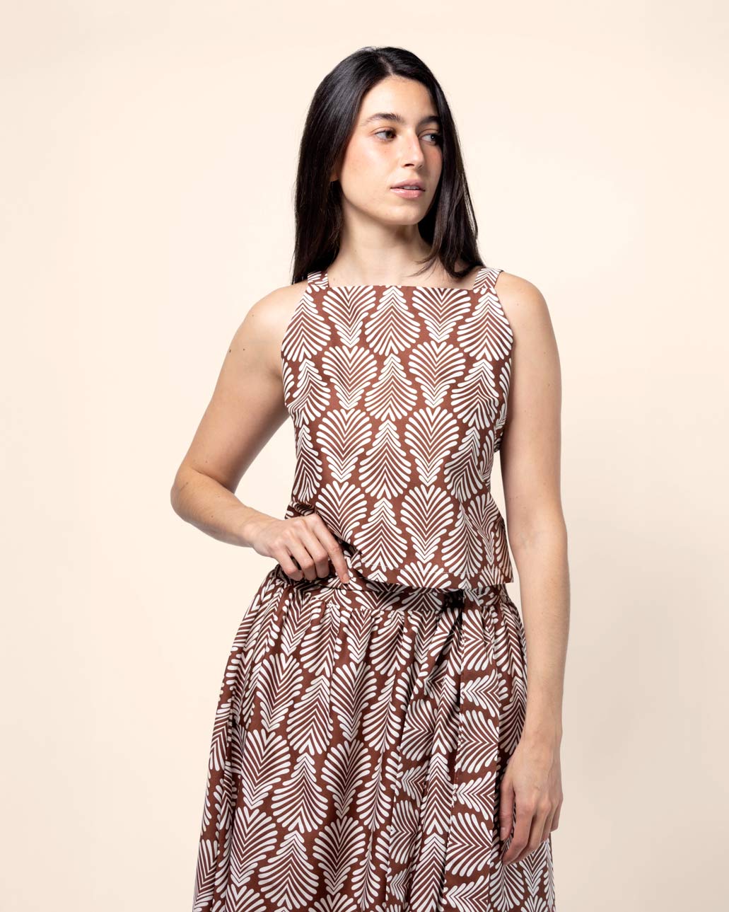 Blusa estampada tirante ancho