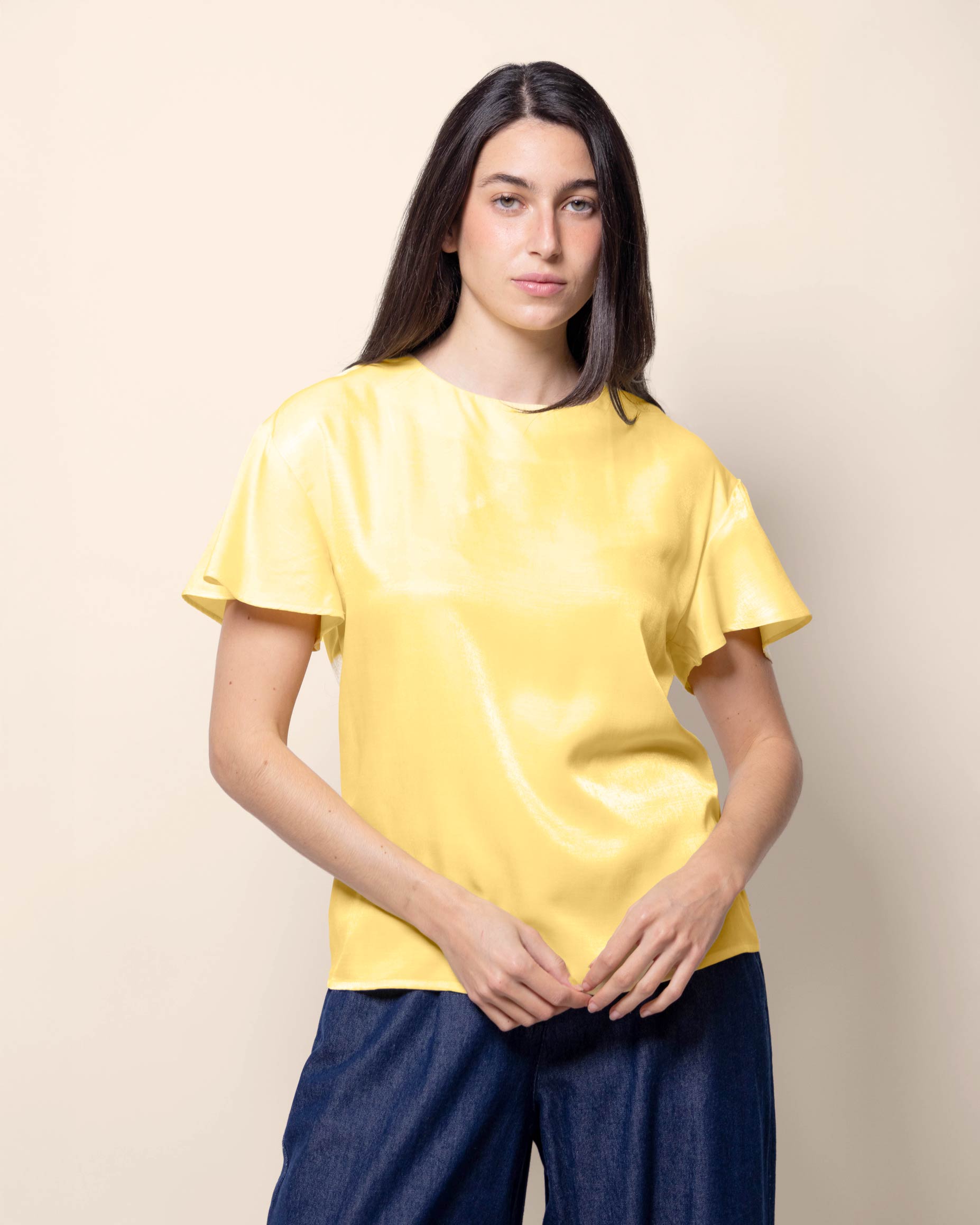 Blusa cuello redondo manga olán