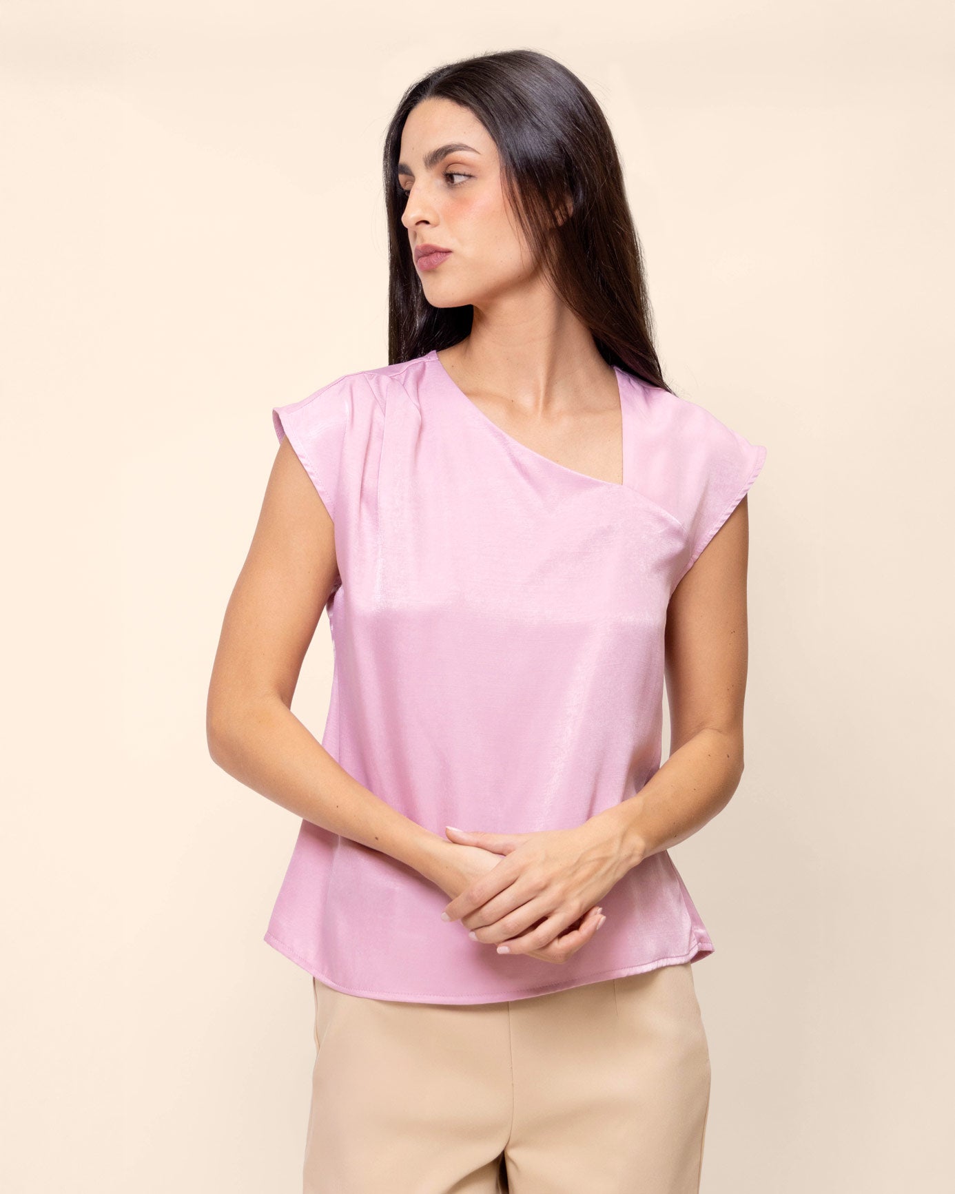 Blusa escote asimétrico