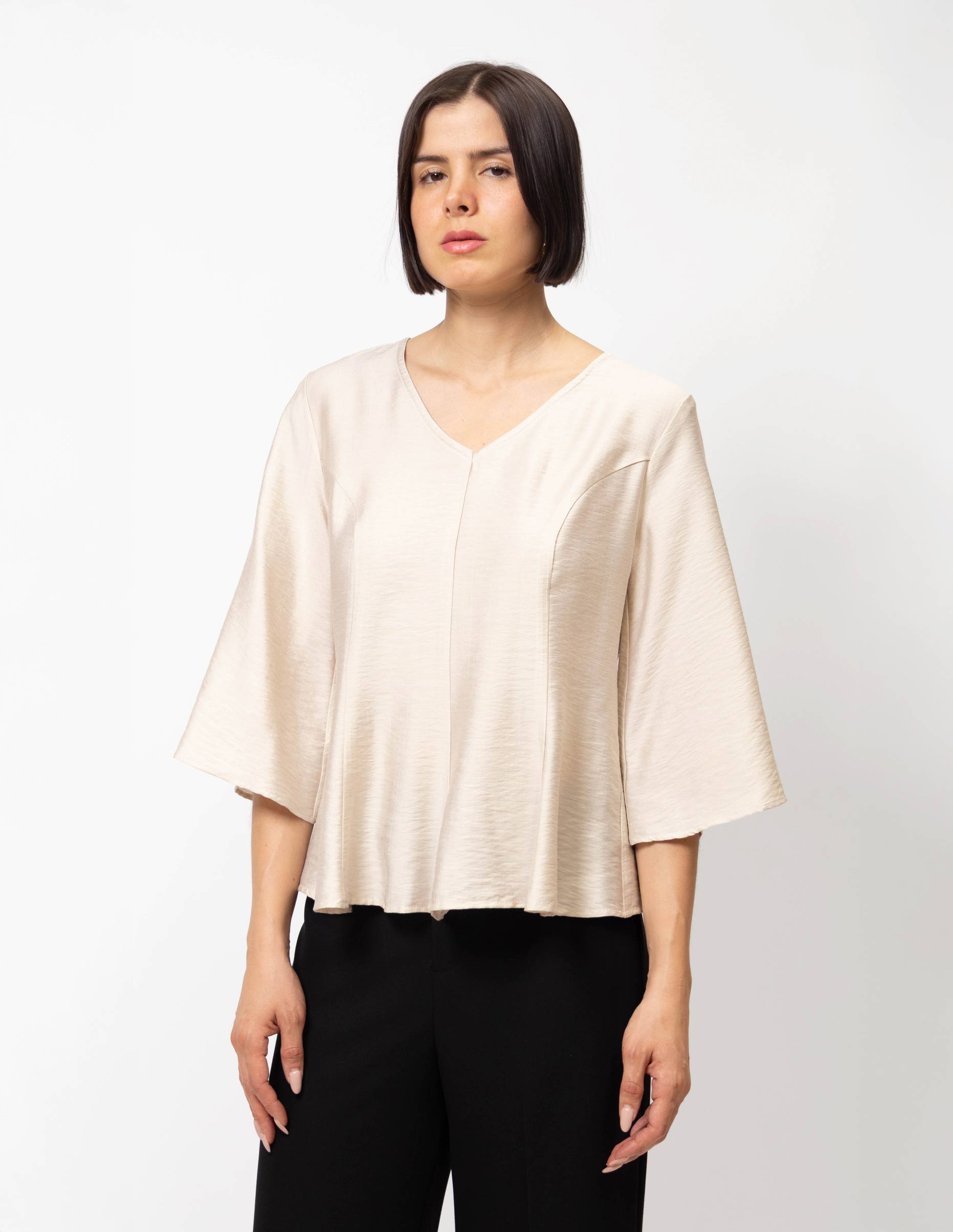 Blusa manga 3/4 peplum