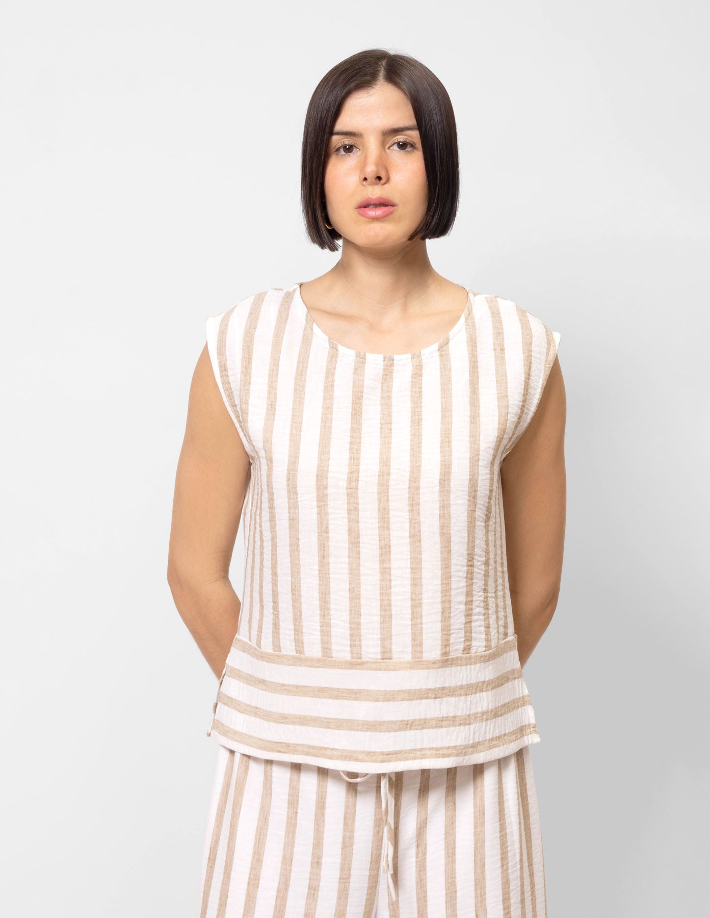 Blusa sin mangas a rayas