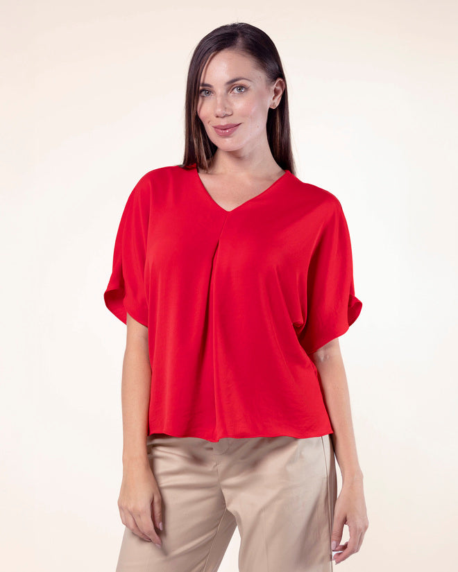 blusa-roja-cuello-v-manga-corrida-frontal