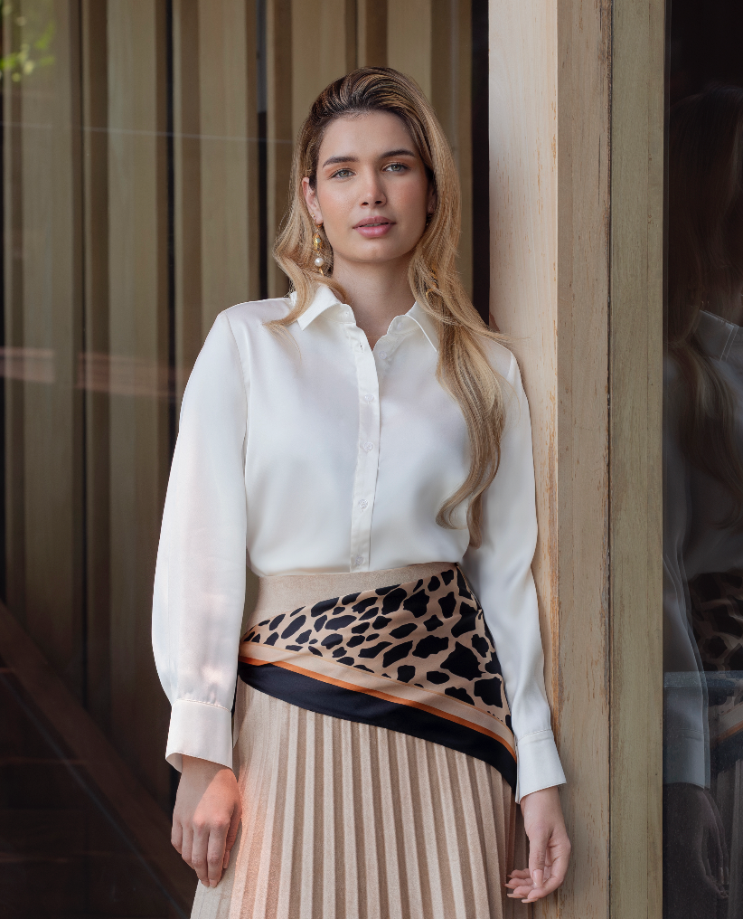 Blusa camisera manga larga satinada