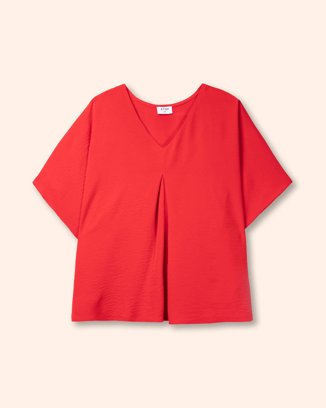 blusa-roja-detalle-cuello-en-v